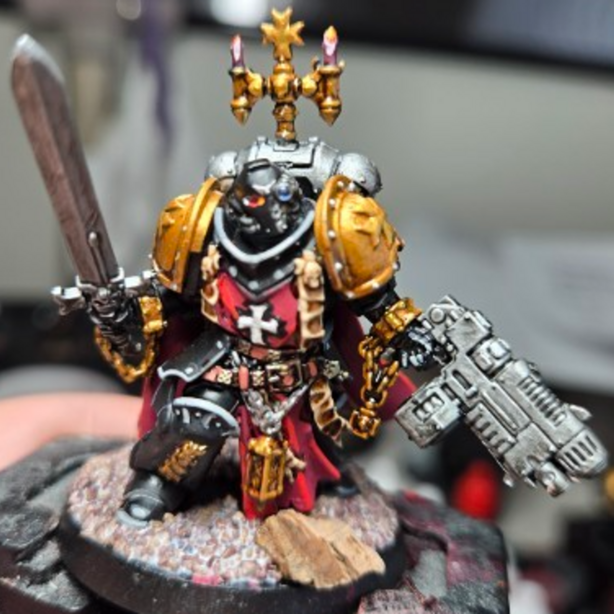 Gold Elements on my Black Templars