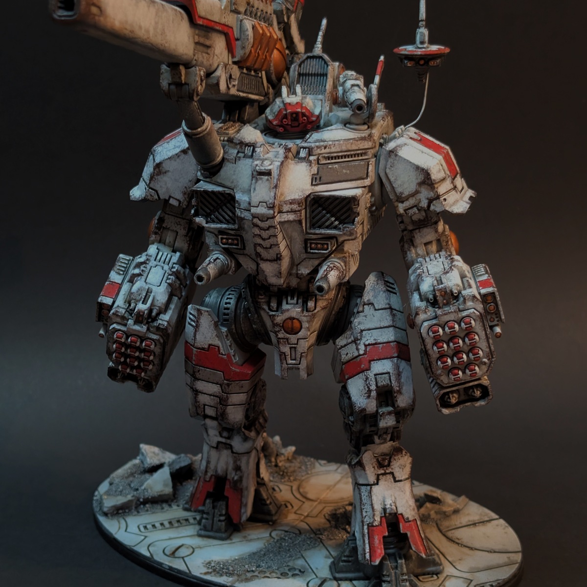 Grimdark Tau