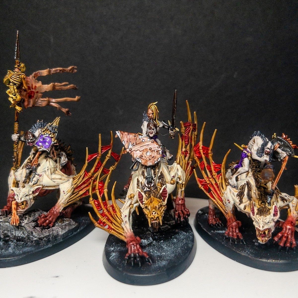 Morbheg Knight mounts